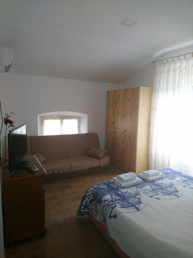 Apartment Dalmatinac Ivo Polače Εξωτερικό φωτογραφία